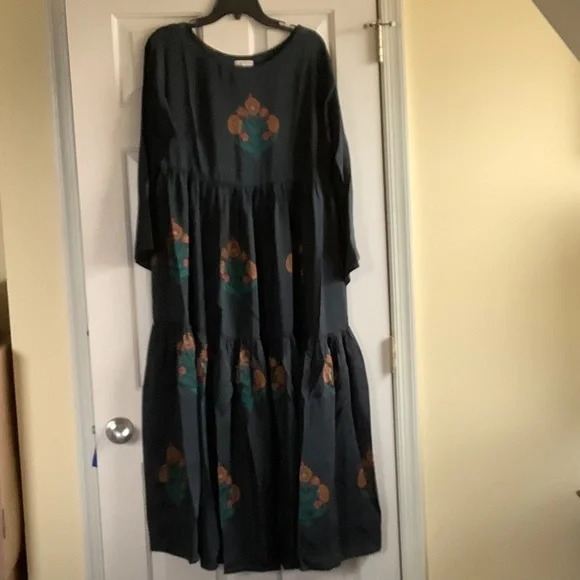 Pink Chicken Silk Kelly Midi/Maxi Dress Caviar Bellflower SZ S - Picture 3 of 16